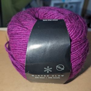 Winter Glow Solid Yarn